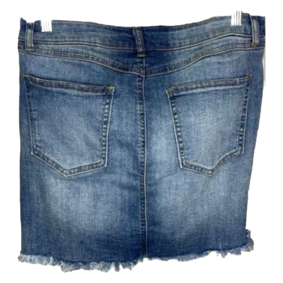 Rewash Brand Women's Skirt Destroyed Distressed Denim Jean Boho Frayed Size 29 - Picture 3 of 10
